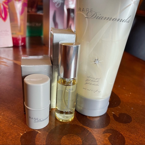 Avon Rare Diamonds For Women - Picture 2 of 2